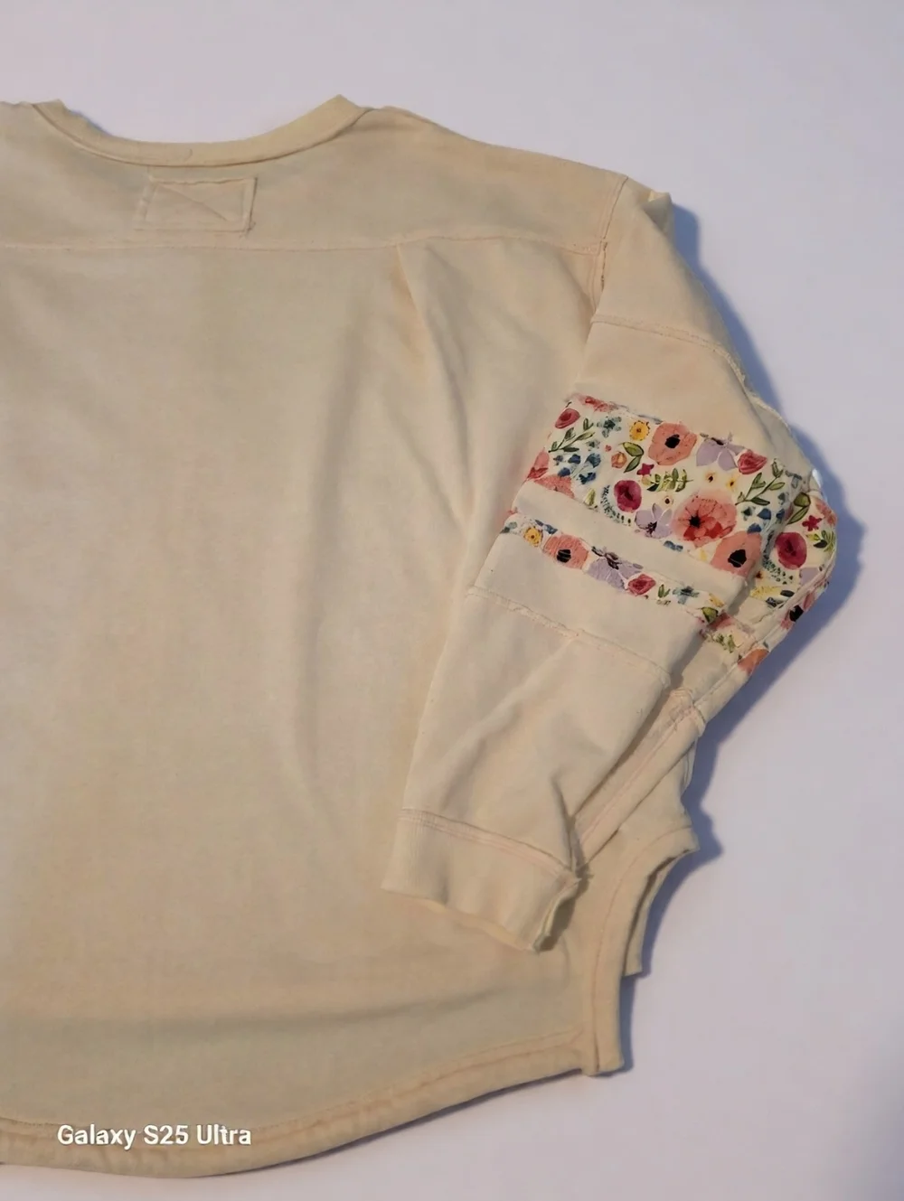 Sage + Fig Floral Appliqué Oversized Top - Boho Daisy Pullover EUC, LG - Picture 7 of 12